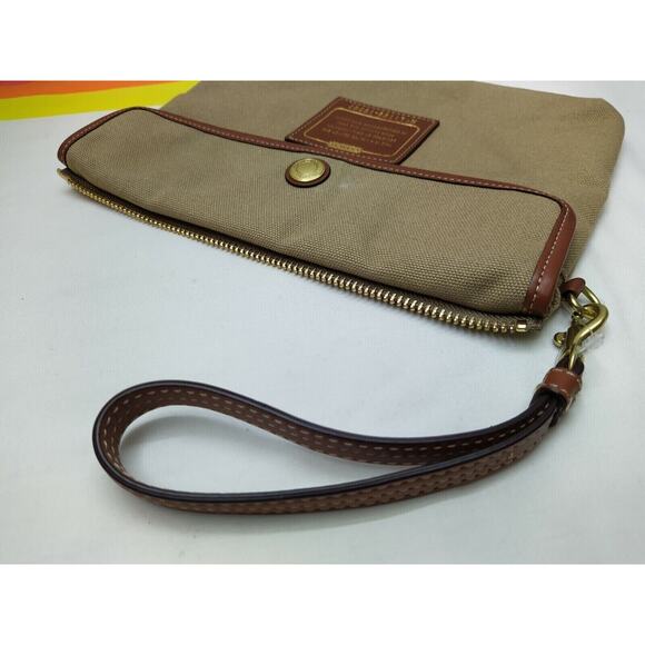 Coach Fashion Foie Gras Tan Canvas Limited Edition Pocket Pouch Wallet 19767 - Picture 7 of 12